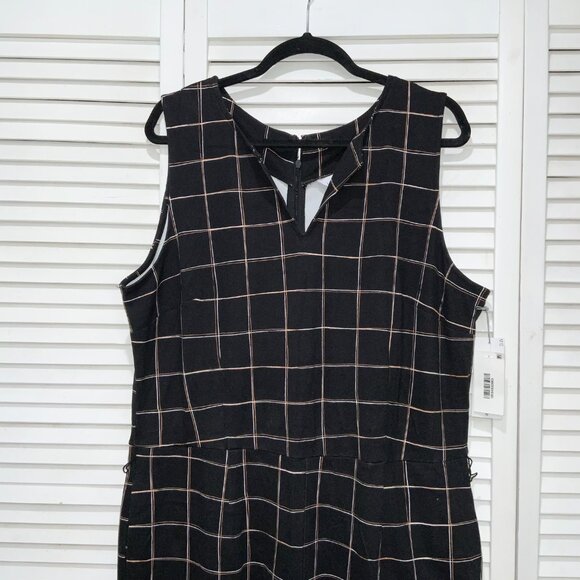 Liz Claiborne Black Plaid Wide Leg Jumpsuit Size 16 - Picture 2 of 9